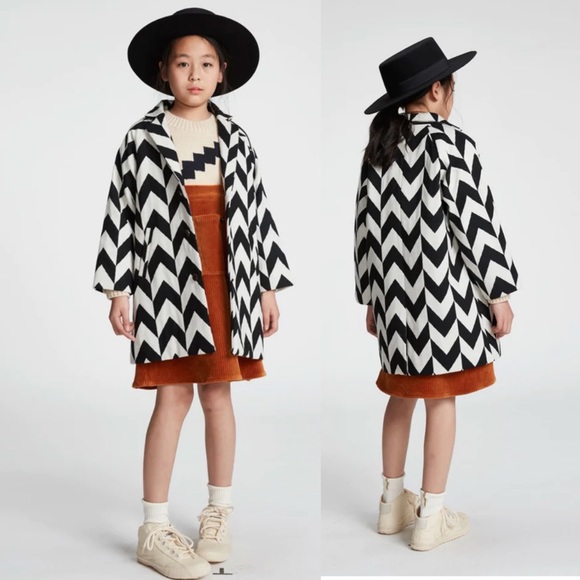 Milk and Biscuits chevron coat black and ivory size 9 10 NWT - Picture 2 of 10